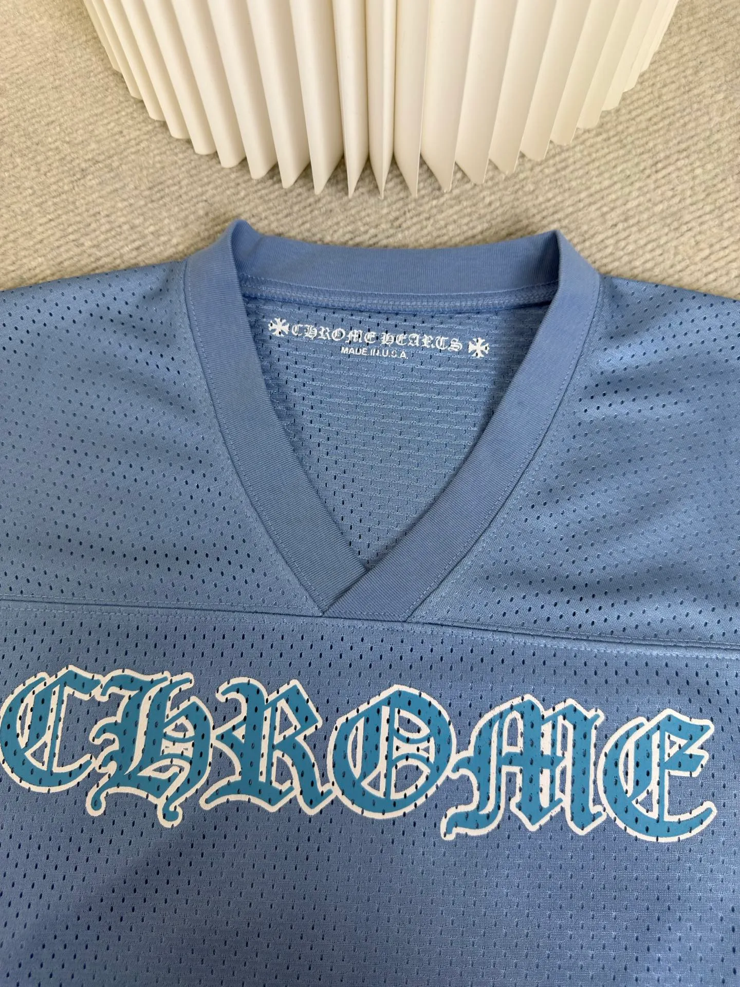 P270 Chrome Hearts glitter ice hockey jersey Authentic version - physical counter - top luxury quality 🆚 Instant sale of all versions on the market YB version Custom dyeing color The highest version on the market The fabric is made of high-density 100D bird's eye cloth Double-sided mesh positioning is very time-consuming The cost of labor loss is very high Non-market single-layer thin see-through junk goods Same style for men and women OS version Size S M L